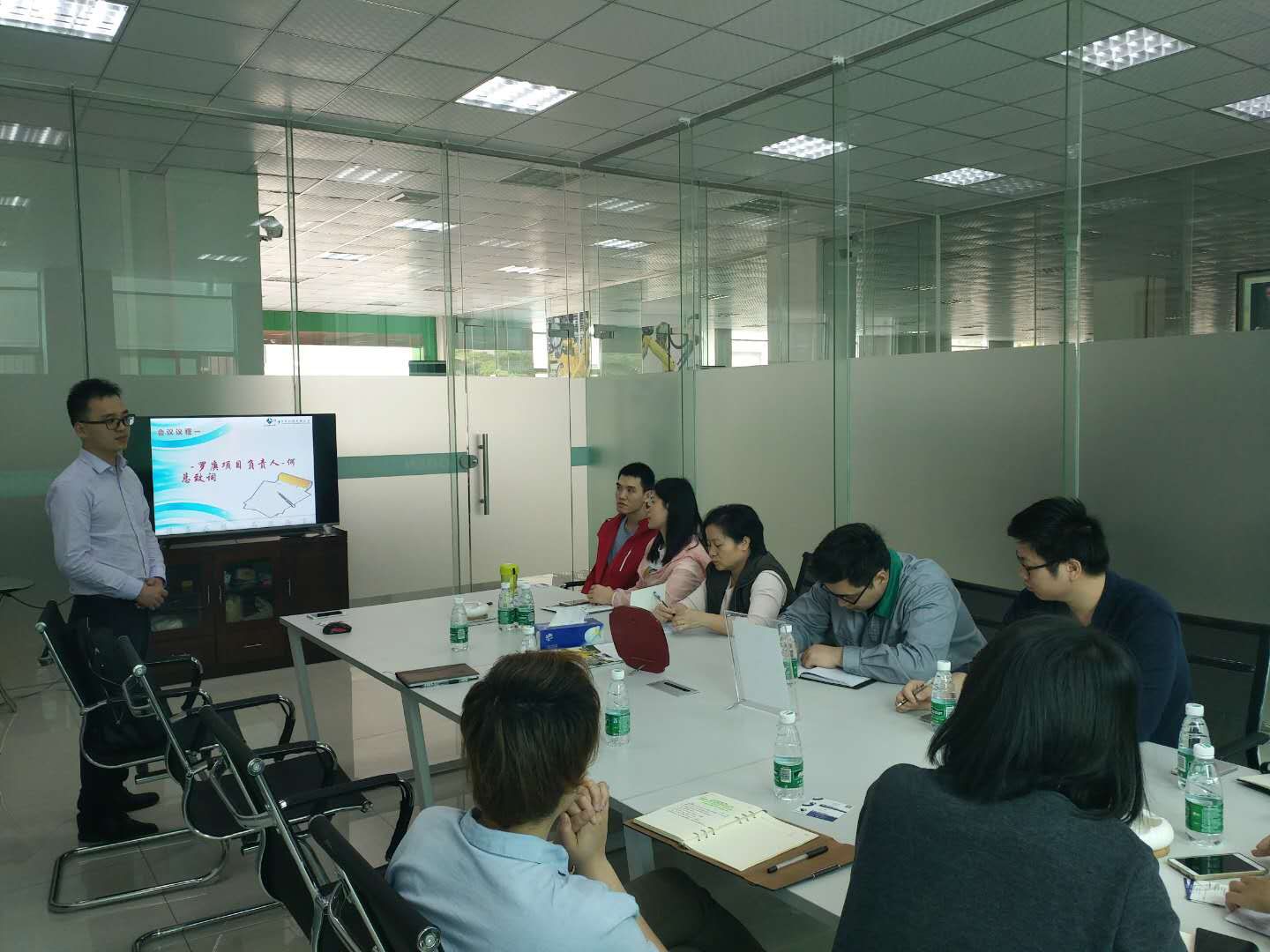 祝贺罗庚机器人签约顺景开运体育·（中国）有限公司官网